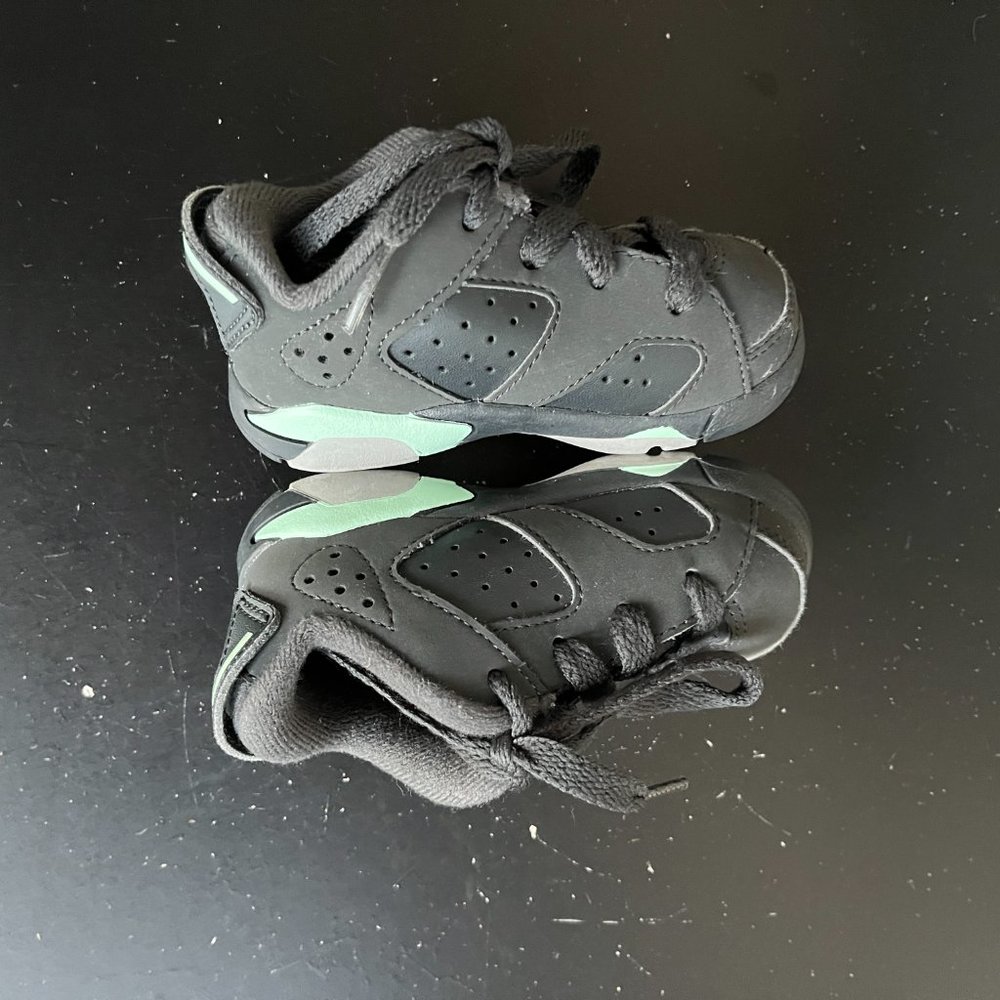 Jordan Nike Toddler Retro 6 Low Mint Foam Shoes Sneakers Sz 5C Style 768885-015 - Picture 7 of 11